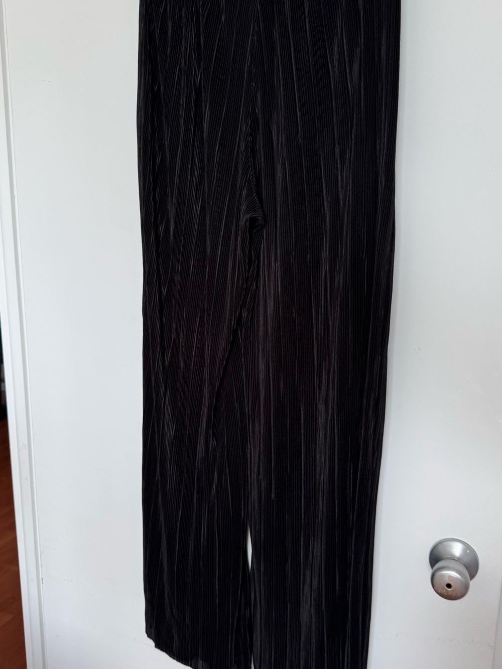 Black Pleated Wide-Leg Pants zara
